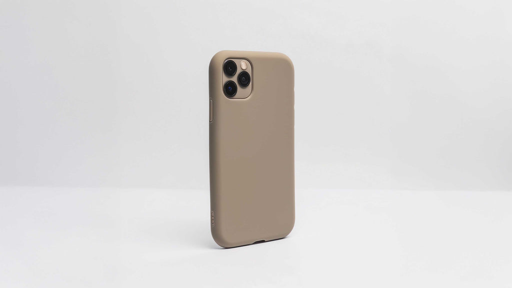 Full-Grain Leather Case for iPhone 16 Series